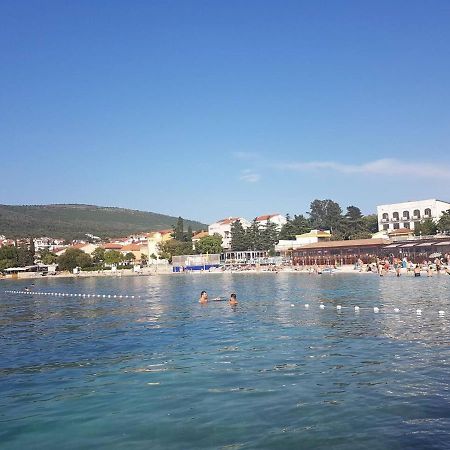 Apartment Jela Selce Buitenkant foto